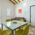 Dimora Ada 度假村 *