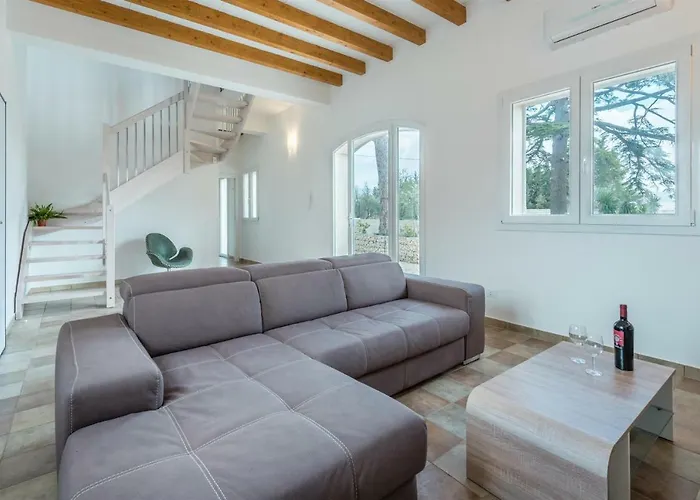 Resort Dimora Ada Chiaramonte Gulfi